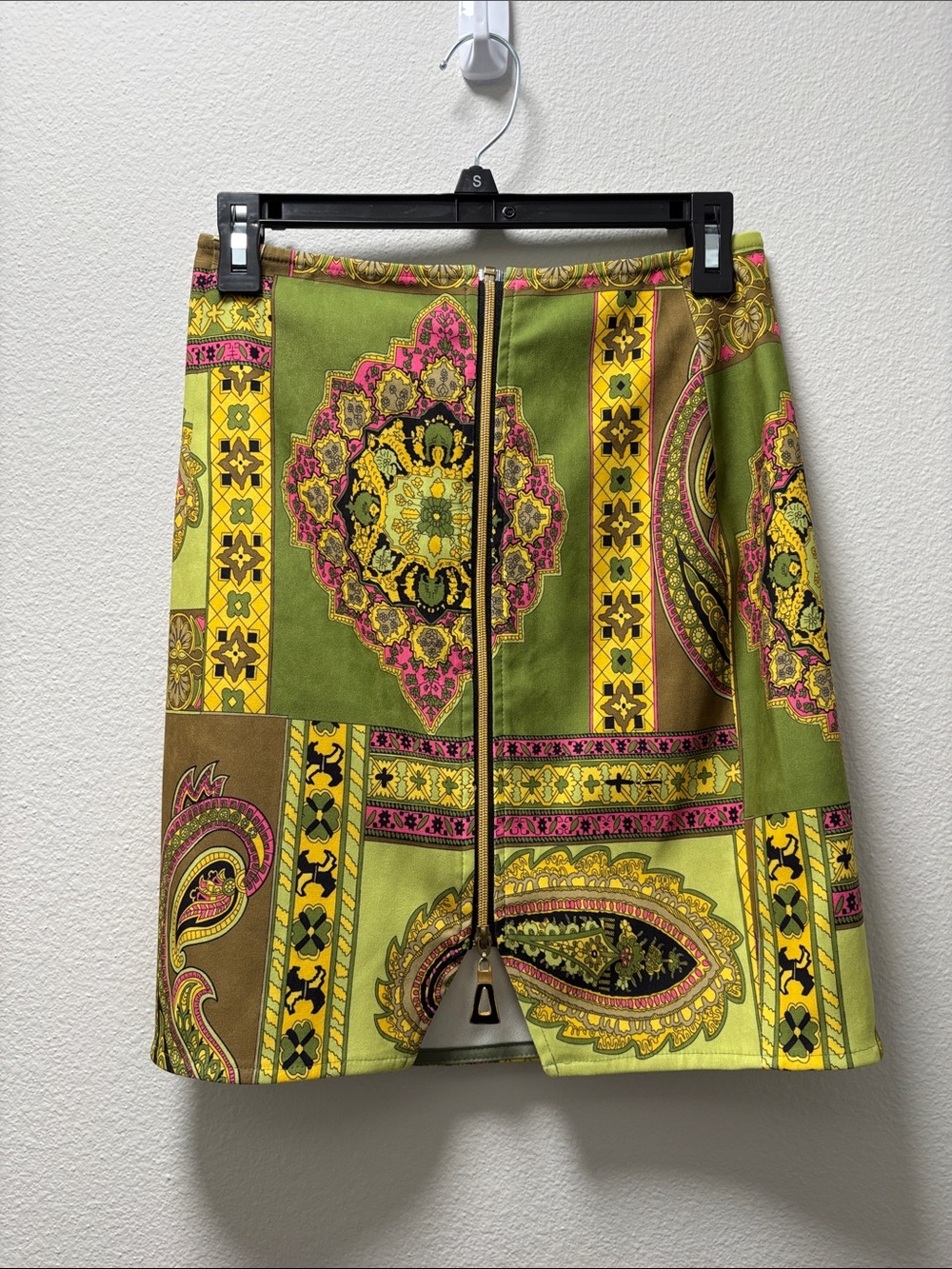 Linda Segal Green Paisley Print Zip-Front Women's Skirt